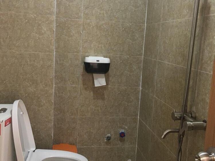 هتل Hana Riverside Villa