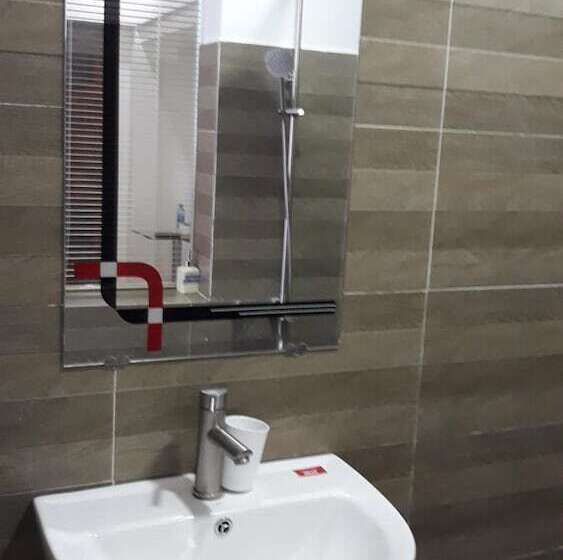 هتل Hana Riverside Villa