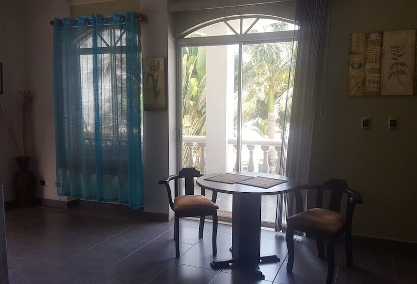 ホテル Hermosa Beach House