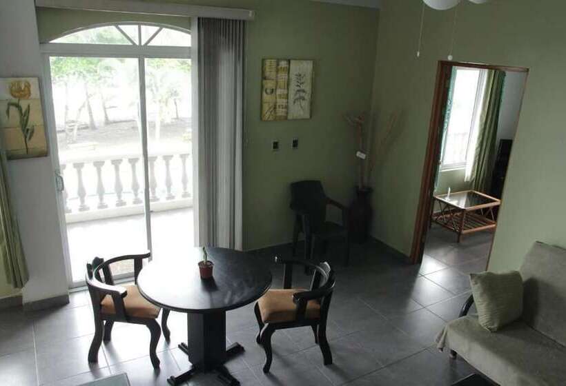 ホテル Hermosa Beach House