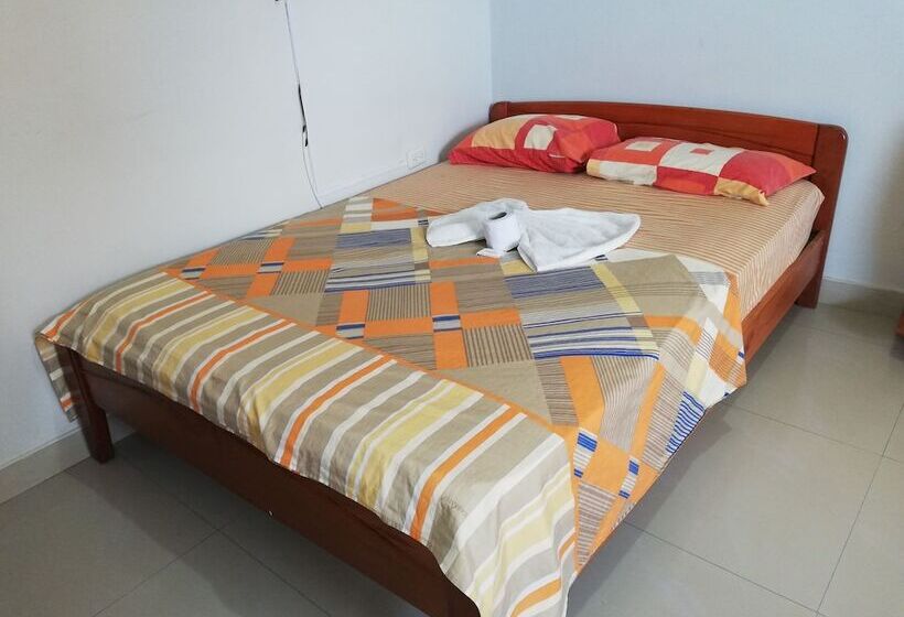 فندق Hospedaje Jhunior