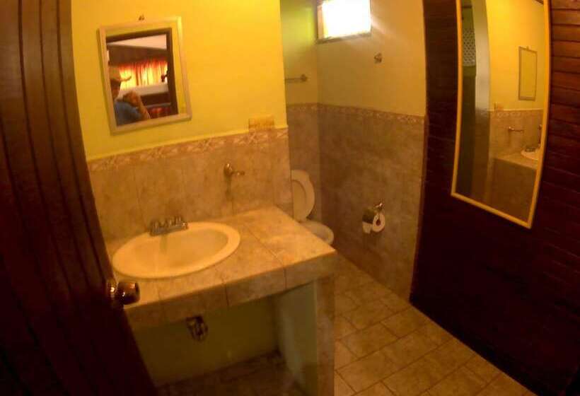 فندق Hospedaje Rural Villa Santiago