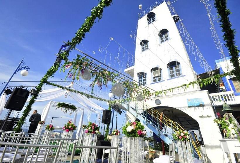 هتل Hostería Farallón Dillon