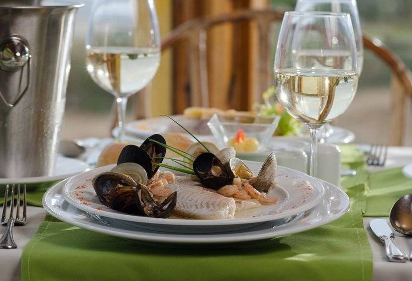 ホテル Cabañas, Habitaciones Y Restaurant Montemar