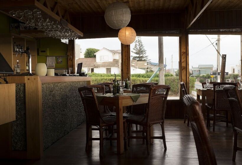 ホテル Cabañas, Habitaciones Y Restaurant Montemar