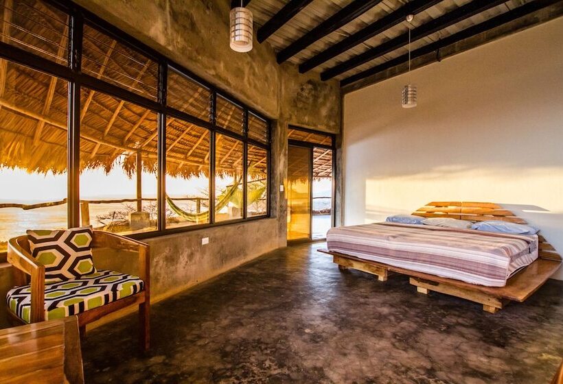 فندق Hush Maderas