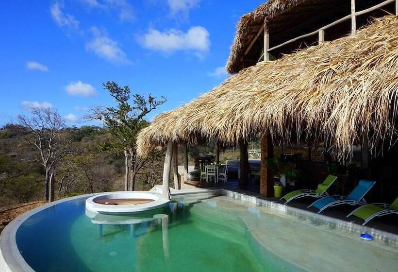 فندق Hush Maderas