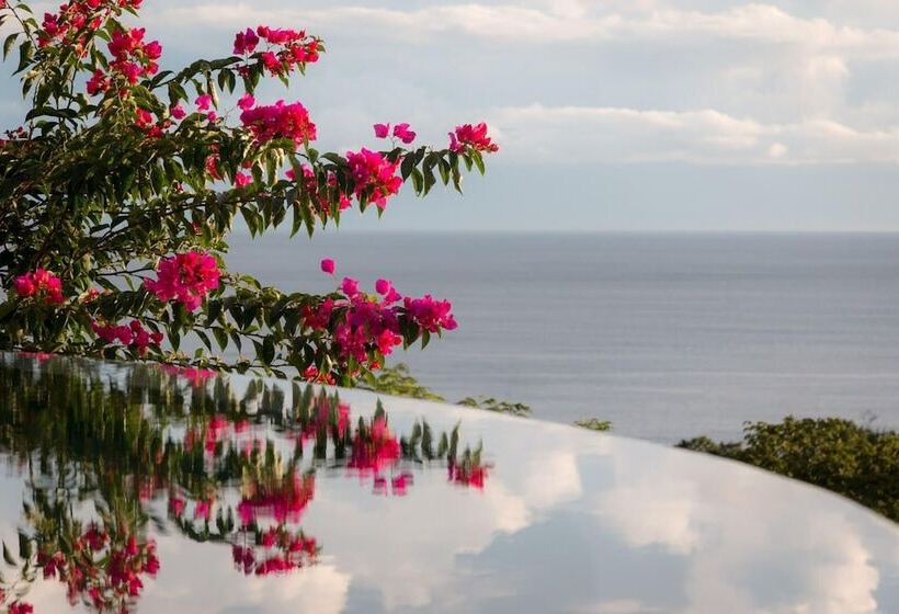 فندق Hush Maderas