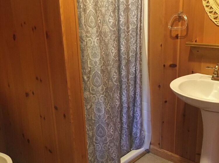 בית מלון כפרי Lago Linda Hideaway Camp