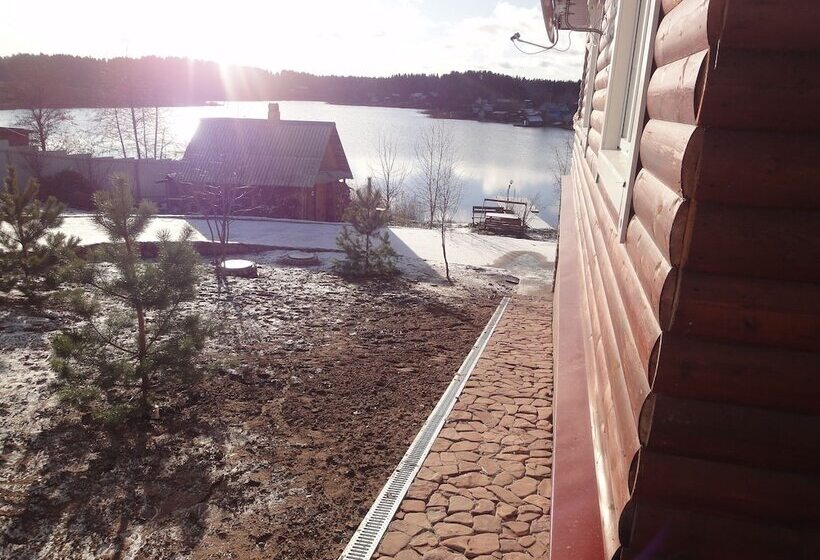 ホテル Lyubimy Prichal