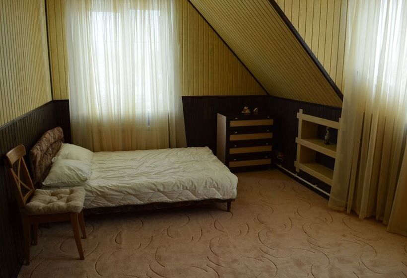 ホテル Lyubimy Prichal