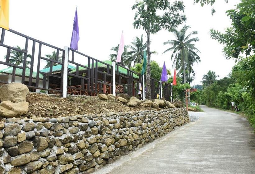 בית מלון כפרי M Rishon