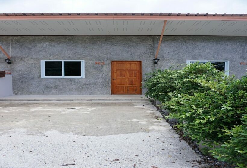 Отель Mookravee Resort