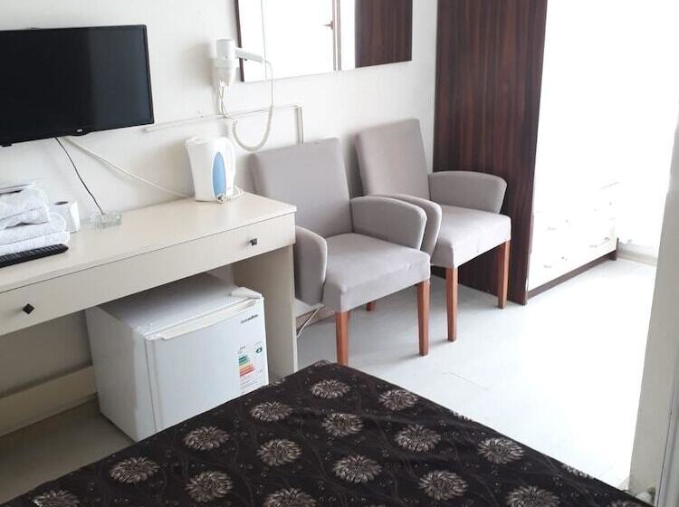 בית מלון כפרי Myhouse Izmit