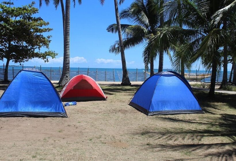 Отель Nichos Island Resort