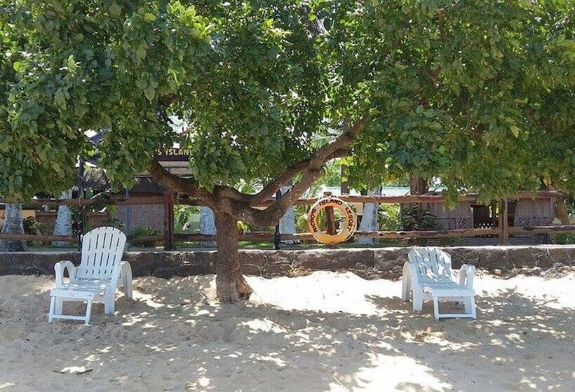 Отель Nichos Island Resort