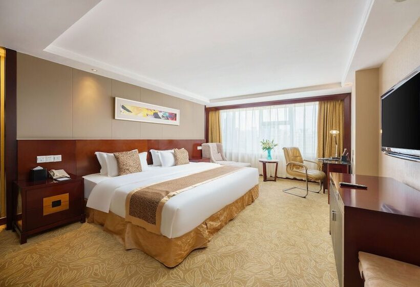 בית מלון כפרי Oasis Grand