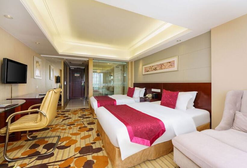 בית מלון כפרי Oasis Grand