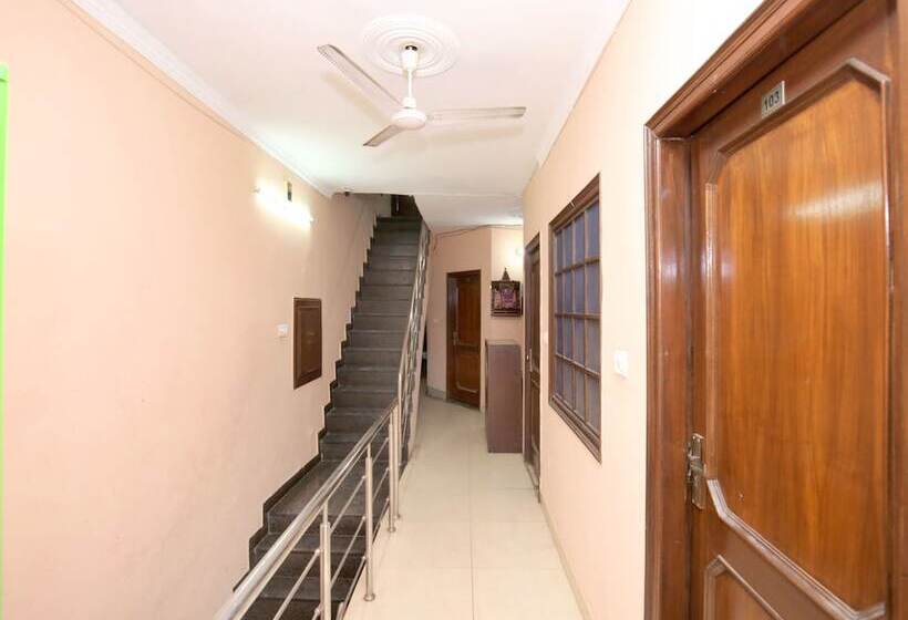 فندق Oyo 13700  Star Palace