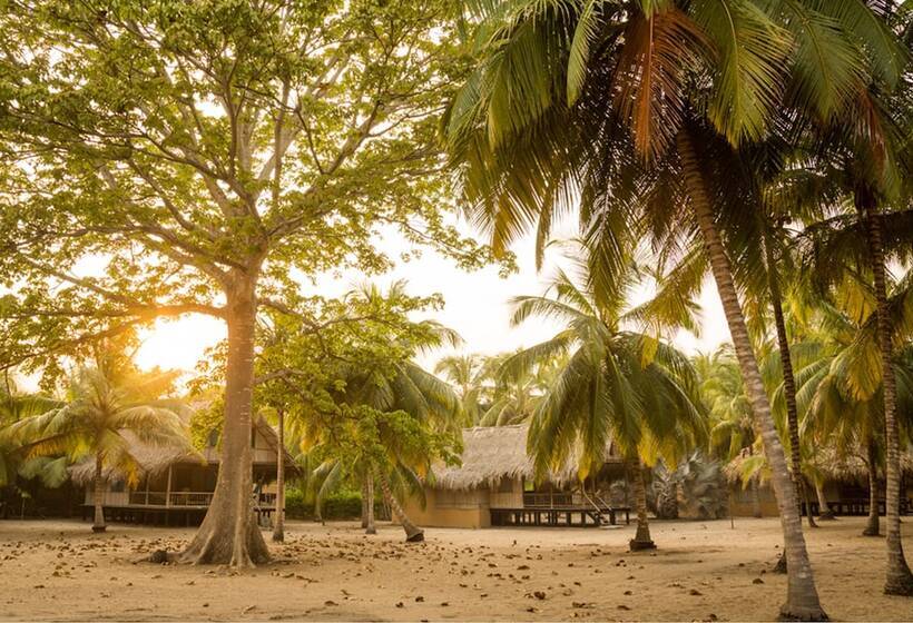 ホテル Reserva Natural El Matuy