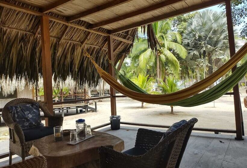 ホテル Reserva Natural El Matuy