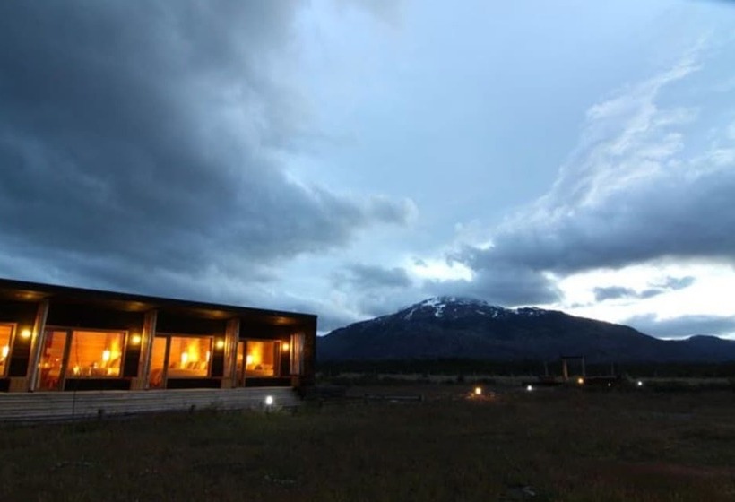 Отель Robinson Crusoe Deep Patagonia