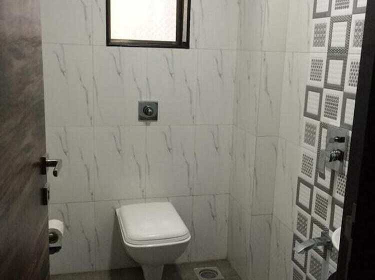 ホテル Room Maangta 218   Thane East