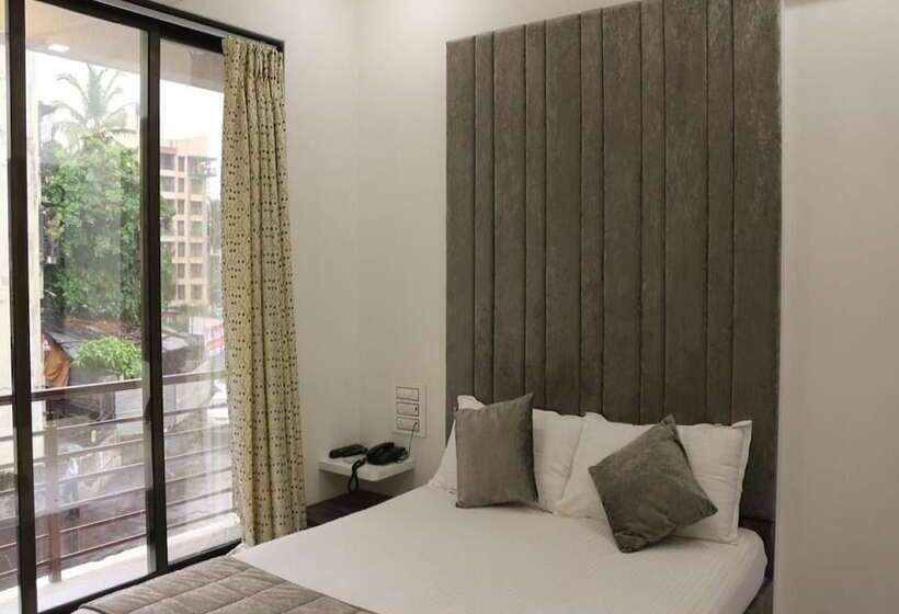 ホテル Room Maangta 218   Thane East