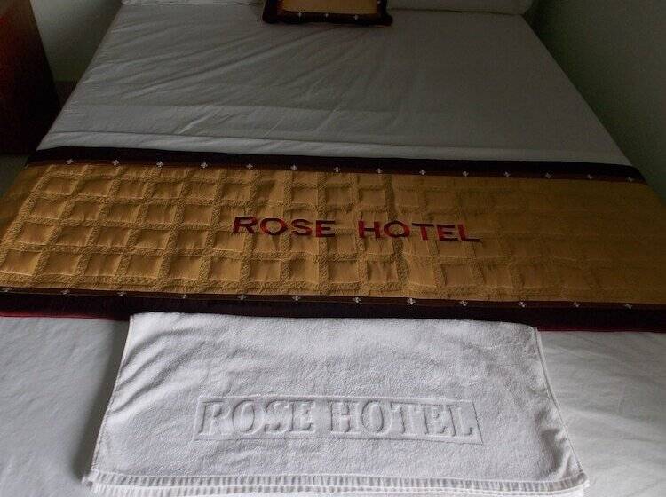 هتل Rose