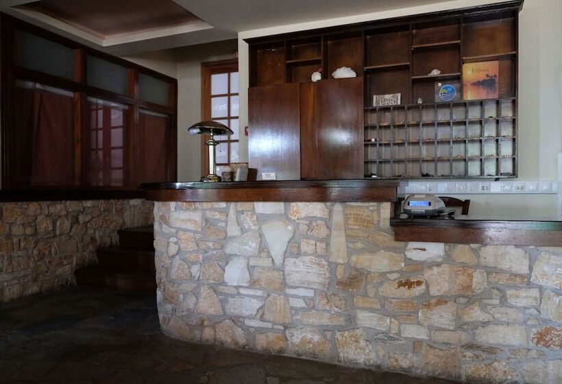 בית מלון כפרי Rovies