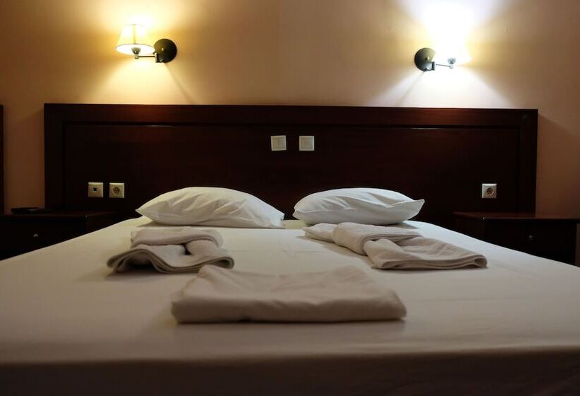 בית מלון כפרי Rovies