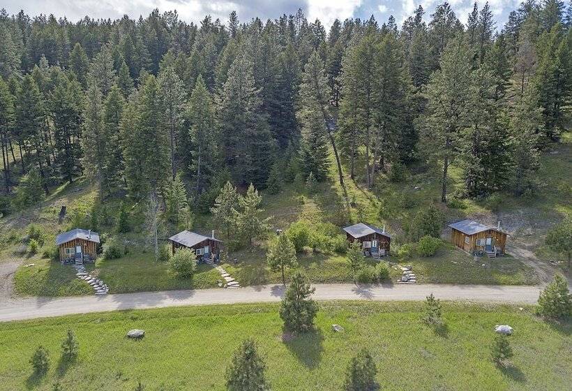 فندق ريفى Eden Valley Guest Ranch