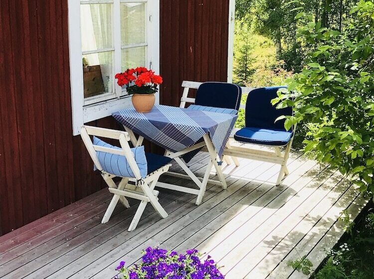 교외 호텔 Lövbergs B&b