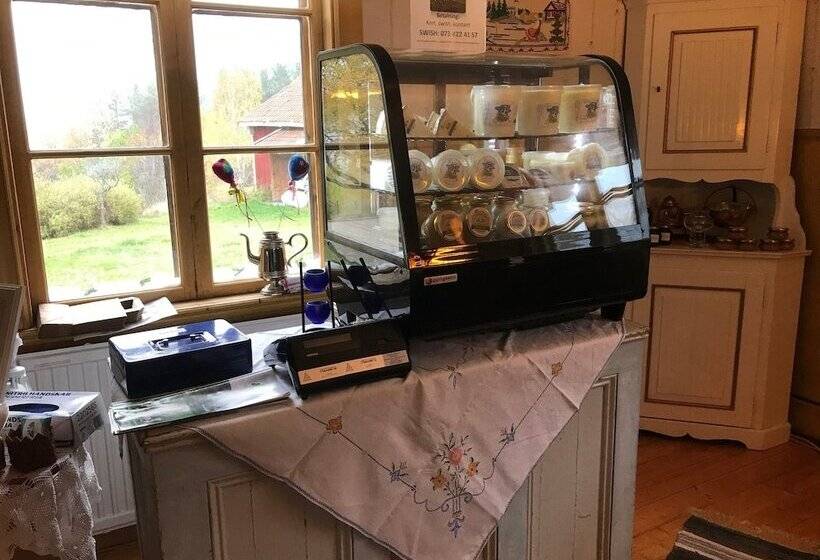 교외 호텔 Lövbergs B&b