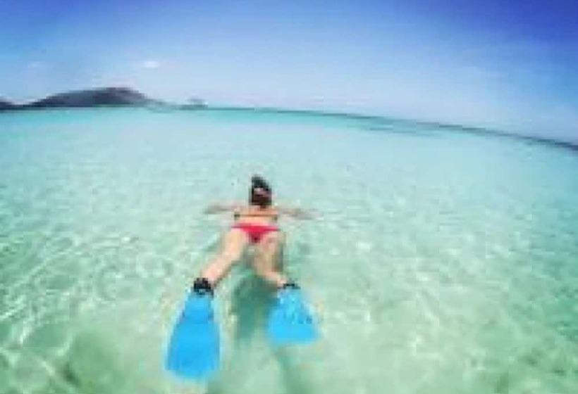 Отель Safe Landing Ecolodge