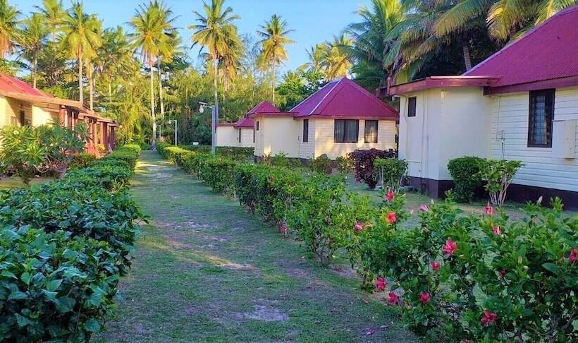 Отель Safe Landing Ecolodge