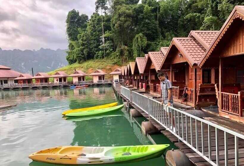 ホテル Saichol Floating Resort