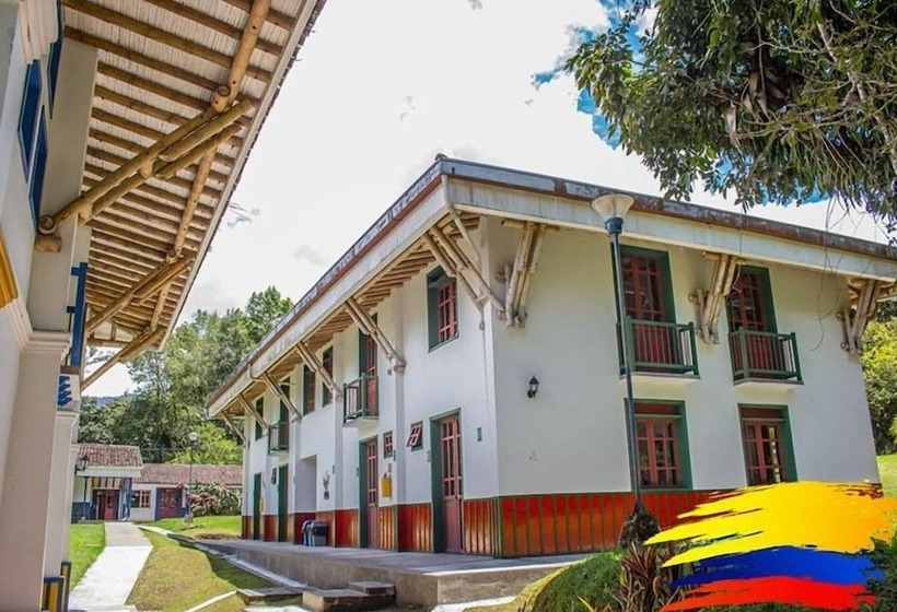 ホテル Santuario De Fauna Y Flora Otún Quimbaya