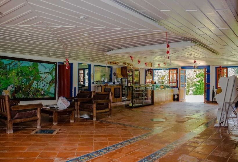 ホテル Santuario De Fauna Y Flora Otún Quimbaya