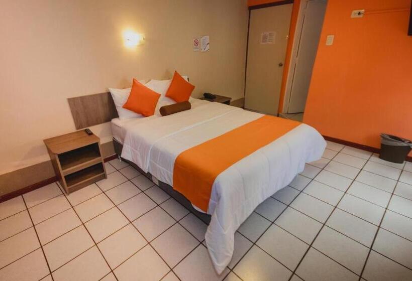 هتل Sol De Belén Cajamarca