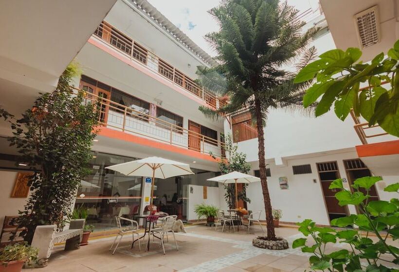 هتل Sol De Belén Cajamarca