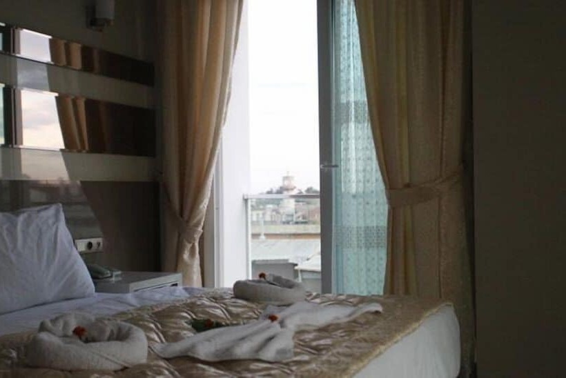 فندق Tarsus Zorbaz