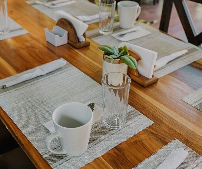 فندق Tropical Beach