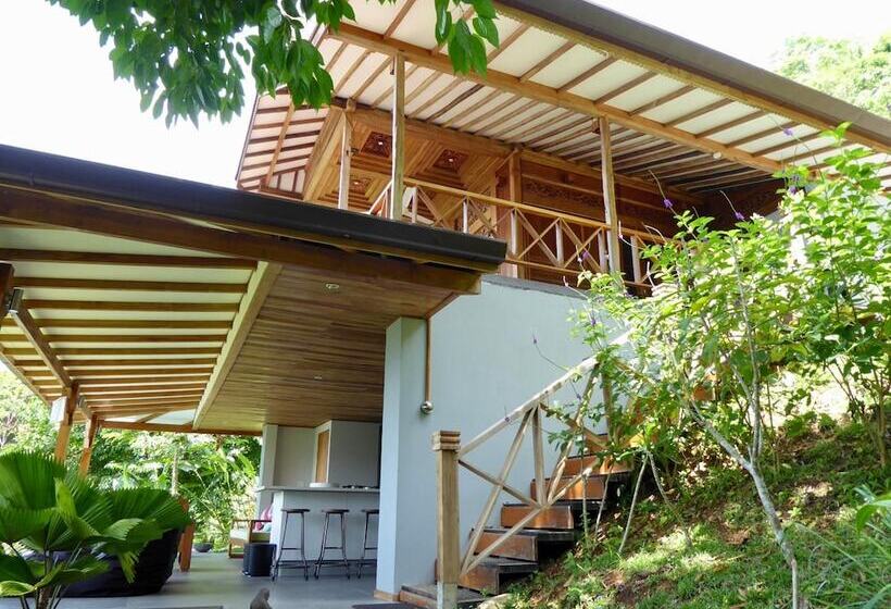 فندق Uvita Bali Bosque Retreat