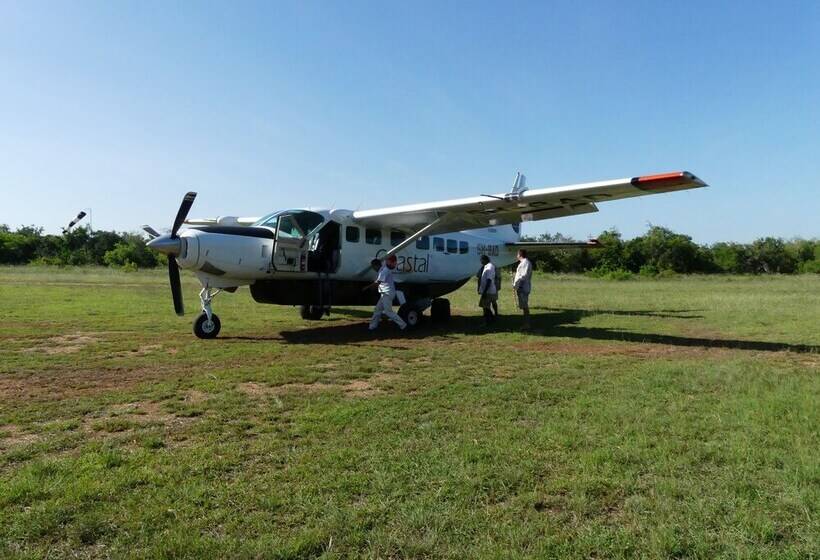 فندق Wami River Bush Retreat   Kisampa