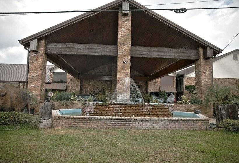 فندق Western Inn