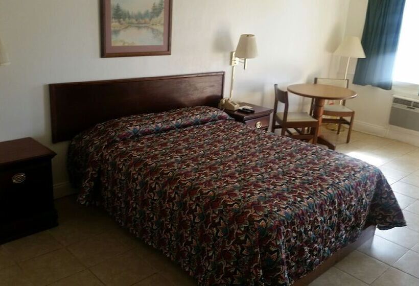 فندق Western Inn