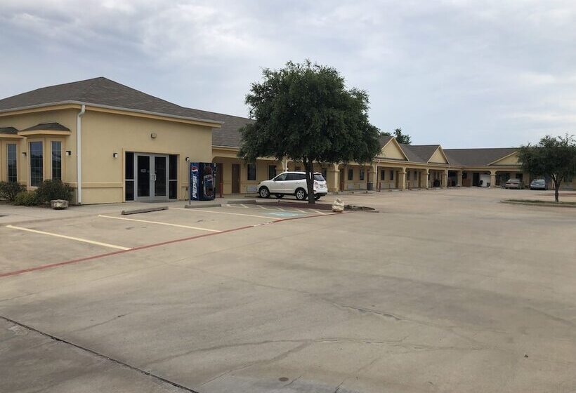 호텔 Whitesboro Inn & Suites