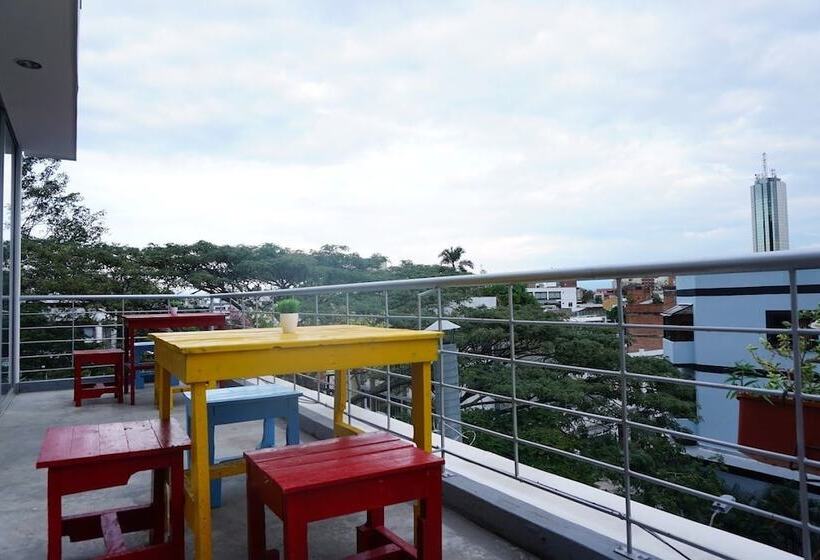 La Sucursal Hostel Adults Only