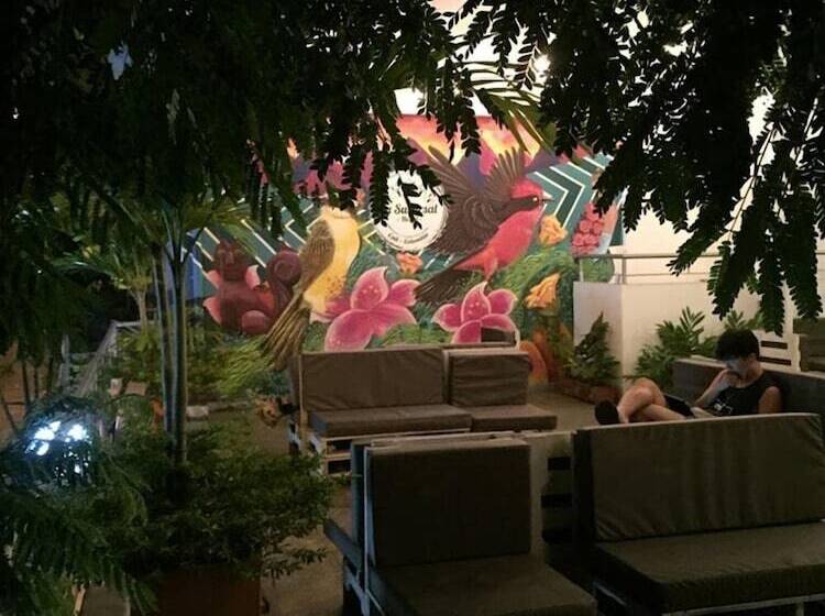 La Sucursal Hostel Adults Only